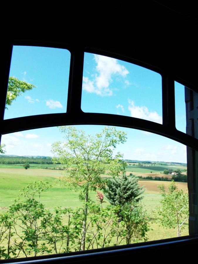 Roulotte Acces Privatif Spa Pauilhac Buitenkant foto